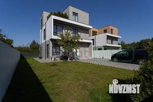 Дом 255м², 3-этажный, участок 7 сот.