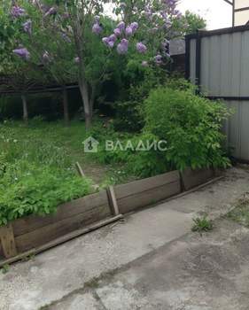 Дом 32м², 2-этажный, участок 6 сот.