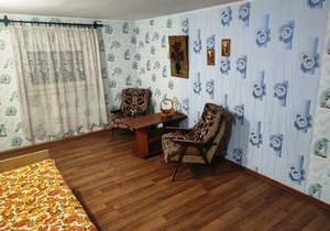 Дом 61м², 2-этажный, участок 6 сот.