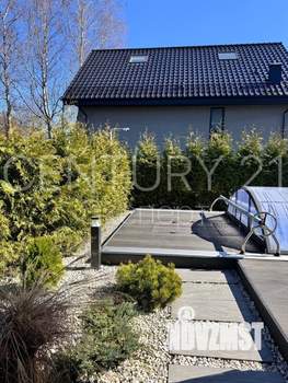 Дом 154м², 2-этажный, участок 5 сот.