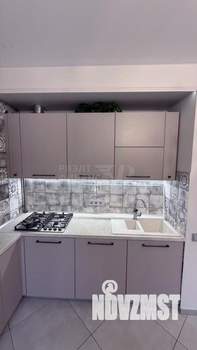 Таунхаус 110м², 3-этажный, участок 3 сот.