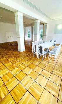 Дом 602м², 2-этажный, участок 10 сот.