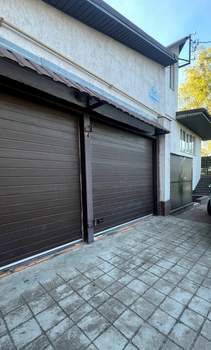 Дом 352м², 3-этажный, участок 8 сот.