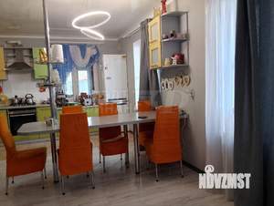 Дом 270м², 3-этажный, участок 4 сот.