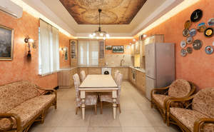 Дом 300м², 2-этажный, участок 6 сот.