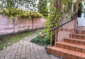 Дом 445м², 4-этажный, участок 7 сот.