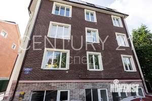 Дом 960м², 5-этажный, участок 10 сот.