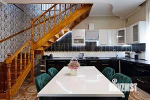 Дом 141м², 2-этажный, участок 4 сот.