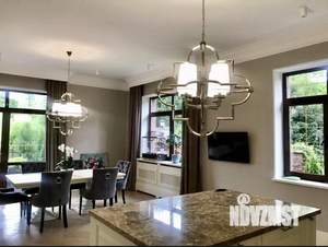 Дом 400м², 3-этажный, участок 4 сот.