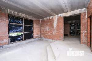 Дом 326м², 2-этажный, участок 6 сот.