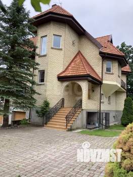 Дом 553м², 3-этажный, участок 9 сот.