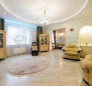 Дом 262м², 3-этажный, участок 8 сот.