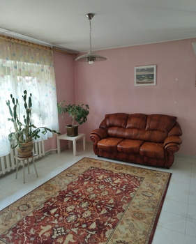 Дом 263м², 3-этажный, участок 6 сот.