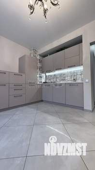 Таунхаус 110м², 3-этажный, участок 3 сот.