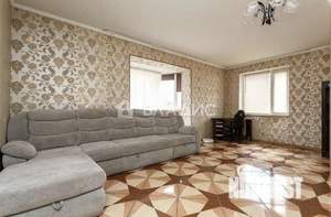 Дача 245м², 3-этажный, участок 6 сот.