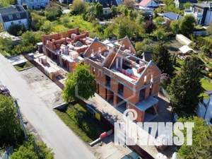 Таунхаус 162м², 3-этажный, участок 3 сот.