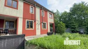 Дом 324м², 2-этажный, участок 6 сот.