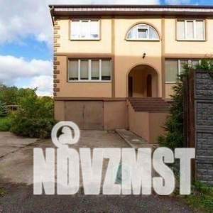 Дом 431м², 3-этажный, участок 12 сот.