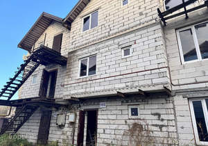 Дом 161м², 3-этажный, участок 2 сот.