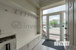 Дом 204м², 2-этажный, участок 6 сот.