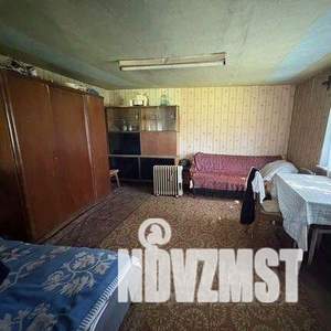 Дом 40м², 2-этажный, участок 6 сот.