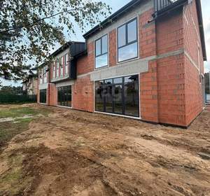 Дом 132м², 2-этажный, участок 4 сот.