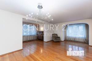 Дом 316м², 2-этажный, участок 11 сот.