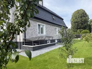 Дом 349м², 3-этажный, участок 8 сот.