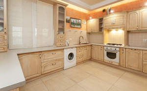 Дом 300м², 2-этажный, участок 6 сот.