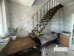 Дом 80м², 2-этажный, участок 5 сот.