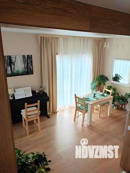 Дом 98м², 2-этажный, участок 5 сот.