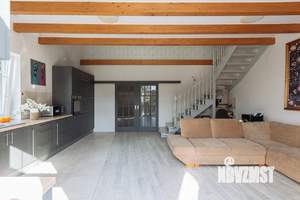 Дом 110м², 2-этажный, участок 7 сот.