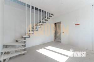 Дом 230м², 3-этажный, участок 6 сот.