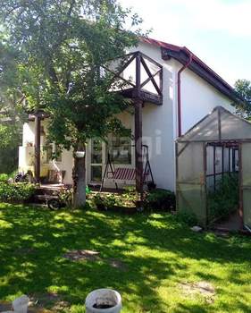 Дом 150м², 2-этажный, участок 10 сот.