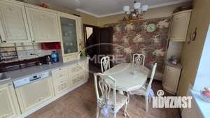 Дом 229м², 3-этажный, участок 6 сот.