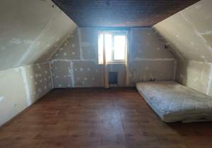 Дом 70м², 2-этажный, участок 5 сот.