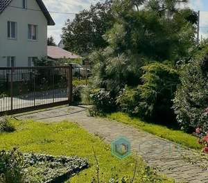 Дом 180м², 2-этажный, участок 6 сот.