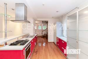 Дом 316м², 2-этажный, участок 11 сот.