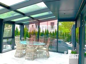 Таунхаус 270м², 3-этажный, участок 2 сот.