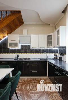 Дом 141м², 2-этажный, участок 4 сот.