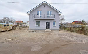 Дом 180м², 2-этажный, участок 5 сот.