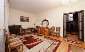 Дом 185м², 2-этажный, участок 5 сот.