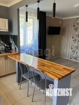 Дом 104м², 2-этажный, участок 6 сот.