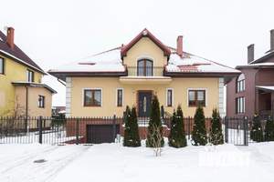 Дом 489м², 2-этажный, участок 6 сот.