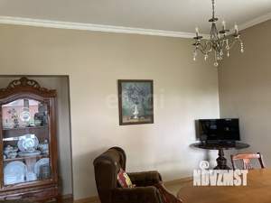 Дом 553м², 3-этажный, участок 9 сот.