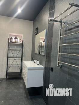 Дом 204м², 2-этажный, участок 5 сот.