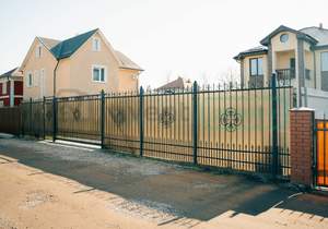 Дом 204м², 2-этажный, участок 6 сот.