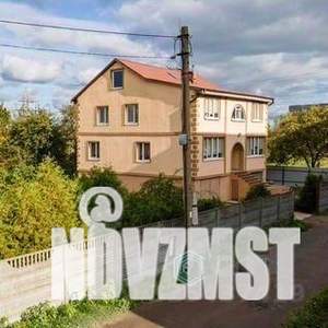 Дом 431м², 3-этажный, участок 12 сот.