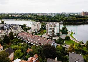 Дом 216м², 3-этажный, участок 4 сот.