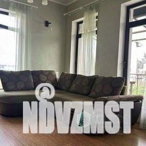 Дом 136м², 2-этажный, участок 10 сот.